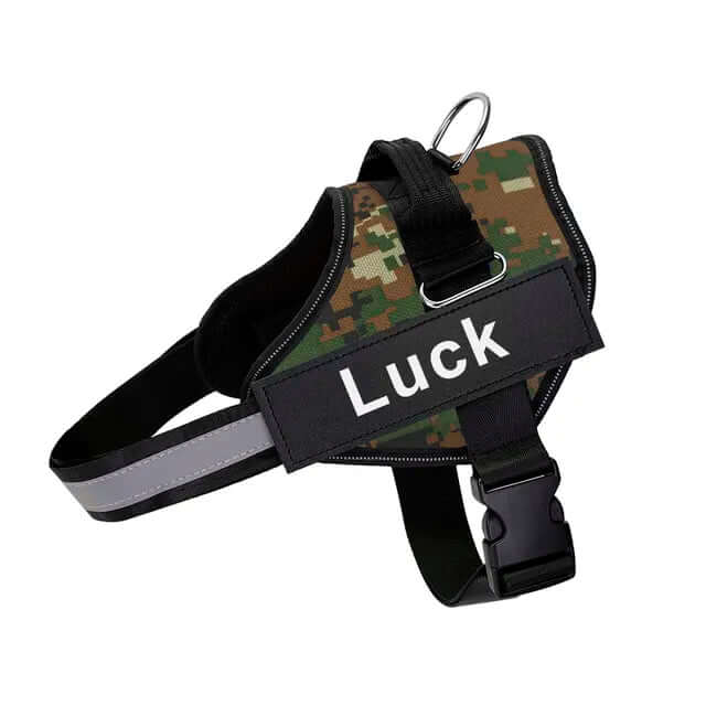 Desert m Camouflage no-pull dog harness with adjustable straps, reflective stitching, quick-release buckle, and "Luck" label for safe, comfortable walks